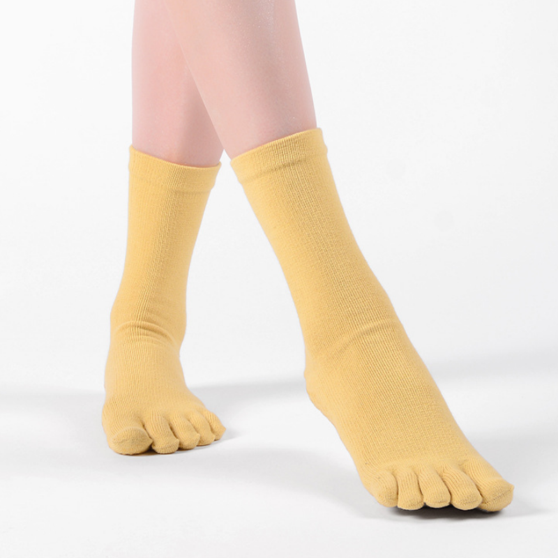 Zokfit Pilates Grip Socks – Women’s Crew