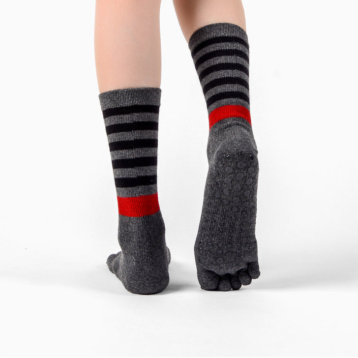 Combed cotton five toe yoga socks with silicone grips, flexible fit