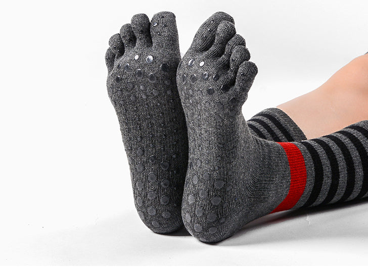 Zokfit_Breathable_Combed_Cotton_Five-Toe_Yoga_Socks_Non-Slip_Sole